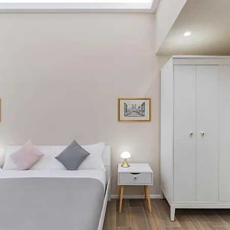 Apartment Ginevra-campo De' Fiori *